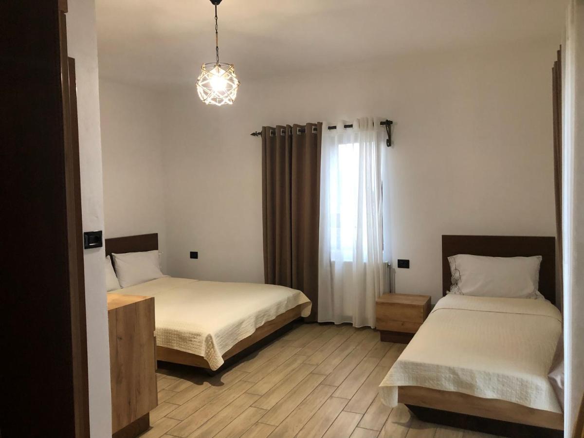 Vila Ilo Tushemisht Zewnętrze zdjęcie
